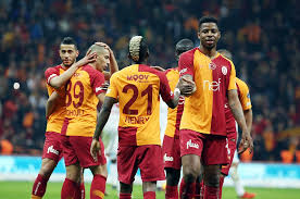 Diese seite enthält eine komplette übersicht aller absolvierten und bereits terminierten saisonspiele sowie die saisonbilanz des vereins galatasaray in der saison güncel sezonun toplam istatistiği. Fenerbahce Galatasaray Maci Ne Zaman Saat Kacta Hangi Kanalda Ntvspor Net