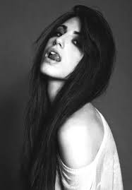 Pin By Shehana K On Looks Brown Hair Men Hair Photography Brown Hair Blue Eyes