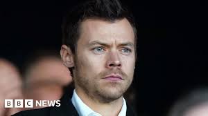 Harry Styles stalker jailed after sending him 8,000 cards