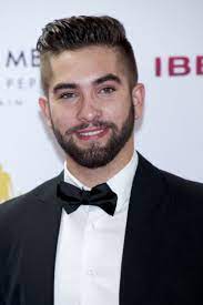 Il a sorti quatre albums : Kendji Girac Fotos 42 Von 73 Last Fm