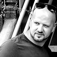 How to get rid of small round leaves in lawn?