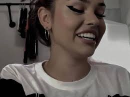 she's so soft🖤 #maggielindemann