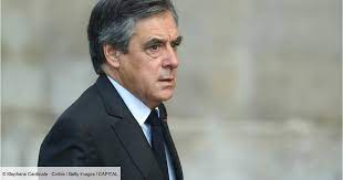 Et l'aménagement de votre peine ne pourra se faire qu'en cours d'exécution de la peine. Francois Fillon Deux Ans De Prison Ferme Mais Pas De Mandat De Depot Capital Fr