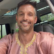 Alan Clayton Surmon (@alanclaytonsurmon) • Facebook