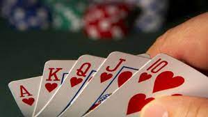 Royal Flushes In Video Poker vs. Table Poker - Tunica