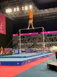 Toen denzel dumfries in de 85ste minuut nederland weer voorbij oekraïne kopte, ging de 54. World Cup Gymnastics On Twitter The Flying Dutchman Himself Epke Zonderland Soars Into 1st At The End Of The 3rd Rotation With 14 266 On High Bar Melbwc20 Https T Co Nrwjsmnpx2