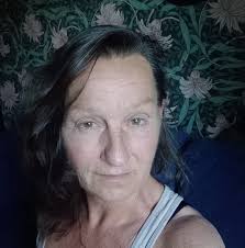 Passionsfylld dramaserie om kärlek och intriger i 1950-talets Australien.  Hemma igen 👇