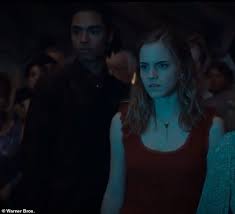 Harry potter's houses and star wars' jedi initiate clans show the two groups have more in common than you might have guessed. Bridgerton Heartthrob Rege Jean Page Made An Appearance In Harry Potter And The Deathly Hallows Part 1 Oltnews