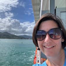 What are some unique experiences to participate in during a girls weekend  in DC?