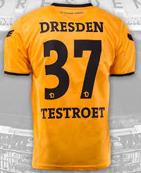 The dynamo dresden nike 60th anniversary kit features … Dynamo Dresden 2016 17 Home Kit Unveiled
