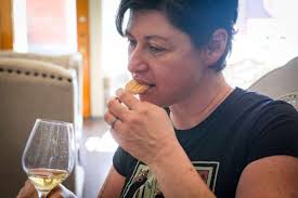 Petaluma winemaker pairs wine, Girl Scout Cookies