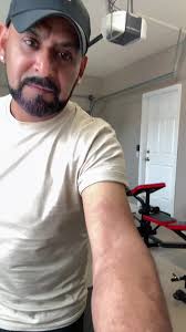 Entrega del Arreglo para Mi Amor en la Boda