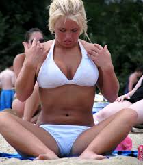 Beautiful Voyeur on X: #beach #bikini http:t.co5fvlnucZ1b  X