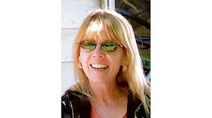 Sally Lutz's Instagram, Twitter & Facebook