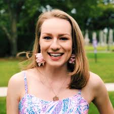 Christopher Curtis and Jeweliana Register's Wedding Website