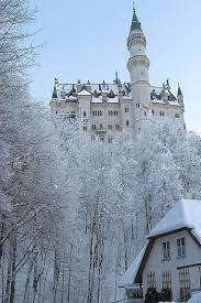 Snowy Wonderment Neuschwanstein Castle Germany Castles Beautiful Castles