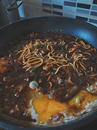 Selain resepi sizzling yee mee, kami juga menulis resepi sedap dan mudah lainnya yang mendapat perkongsian ramai. Here S How To Make Delicious Sizzling Noodles At Home Without Using Hot Plate Johor Foodie