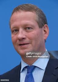 78 Chamber Of Commerce Berlin Portrait Stock Photos, High-Res Pictures, and  Images