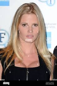 Cleavage zip hi-res stock photography and images