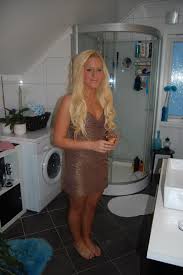 Stream tracks and playlists from aurora on your desktop or mobile device. Aurora Gude Uken Som Gikk