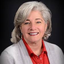 Kim Doughty's Instagram, Twitter & Facebook