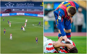 Born 24 june 1987) is an argentine professional footballer who plays as a forward and captains both the spanish club. Photo Messi Checks For Villalibre S Pulse After Red Card