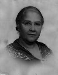 Winifred Emma Gould Pierce (1887-1958)