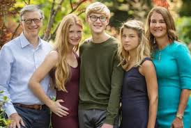 Watch all about bill gates daughter jennifer katharine gates lifestyle, school, boyfriend, house, cars, net worth, family and biography video.love this. Kenal Lebih Dekat Ketiga Anak Dari Bill Dan Melinda Gates Republika Online