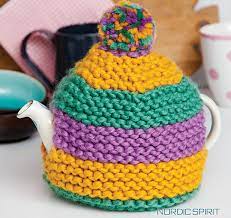 The heat of the tea will release the scent. Free Knitted Teapot Cosy Pattern