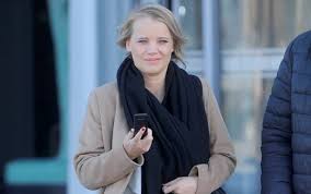 Na scenie pojawiły się aż trzy julie, które wzdychały do romea. Joanna Kulig W Zagranicznym Serialu Hanna Do Sieci Trafil Zwiastun Wideo Szolbiznes Maxxx News Rmf Maxxx