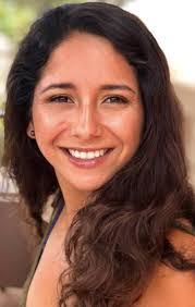 Stacy Paris's Instagram, Twitter & Facebook