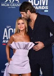 Maren morris is country singer and songwriter. Ryan Hurd On Maren Morris At Acm Awards He Raves Over Her Performance Hollywood Life