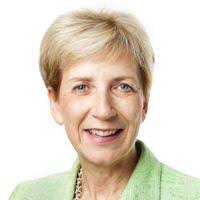 Amanda Lacaze's Instagram, Twitter & Facebook