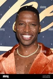 Scott Mays's Instagram, Twitter & Facebook