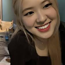 ROSÉ and PSY emle 뉴데일리 CGo 뉴데일리