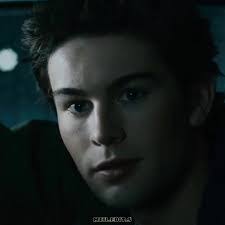 Tyler Simms's Instagram, Twitter & Facebook