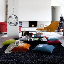 Using Floor Pillows In Interior Decorating Living Room Pillows Living Room Decor Pretty Living Room
