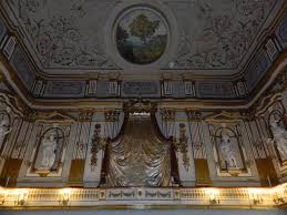 Palazzo reale, napoli marzo 2021. Teatrino Di Corte Di Palazzo Reale L Opera In Casa