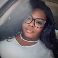 What colors work well with gray and blush pink?