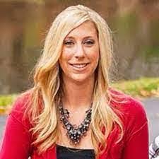 Jennifer Reigel's Instagram, Twitter & Facebook