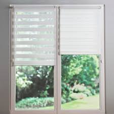 Jour nuit apporte une touche de décoration à votre intérieur, en toute simplicité. Store Jour Nuit Blancheporte
