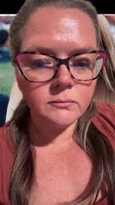 Amanda Clem's Instagram, Twitter & Facebook