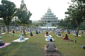 Check spelling or type a new query. Yoga Und Meditation Im Ashram Korper Und Geist Starken Wainando Travel