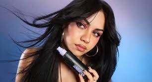 Crest, Oral-B Roll Out Shakira Campaign