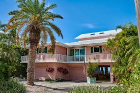 If recent trends are any indicator of the power of a perfect pink, we suggest you put your paint plans on pause until you consider using the color in your home. Exterior Shutters In Key West And Southern Florida
