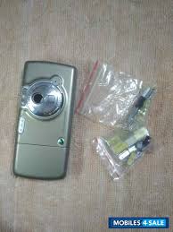 Used 2008 Sony Ericsson W700i for sale ...