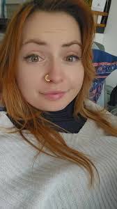 Rosalind Moody's Instagram, Twitter & Facebook