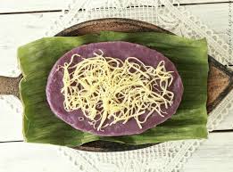 This style uses chicken and duck eggs and is topped with a mild white cheese and coconut. 10 Filipino Christmas Recipe Ideas Foxy Folksy