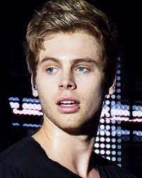 See more of luke hemmings on facebook. 540 Luke Hemmings Ideas Luke Hemmings 5 Seconds Of Summer 5sos