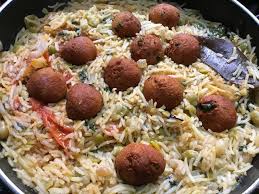 Ingredients for koftas bina if biryani essence is not available then use kewra water. Paneer Kofta Biryani